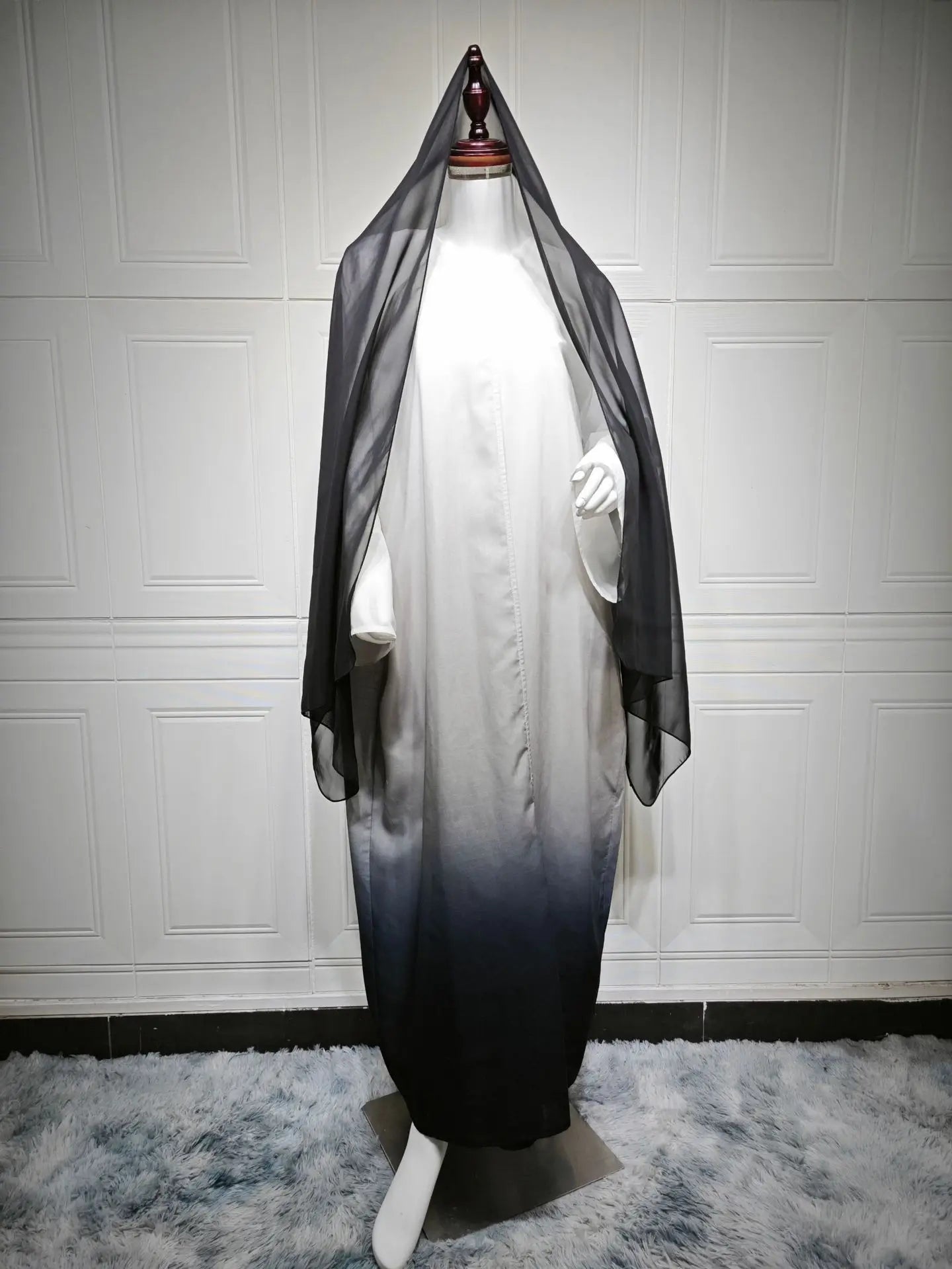 Abaya Kimono Noire et Blanche de qualité