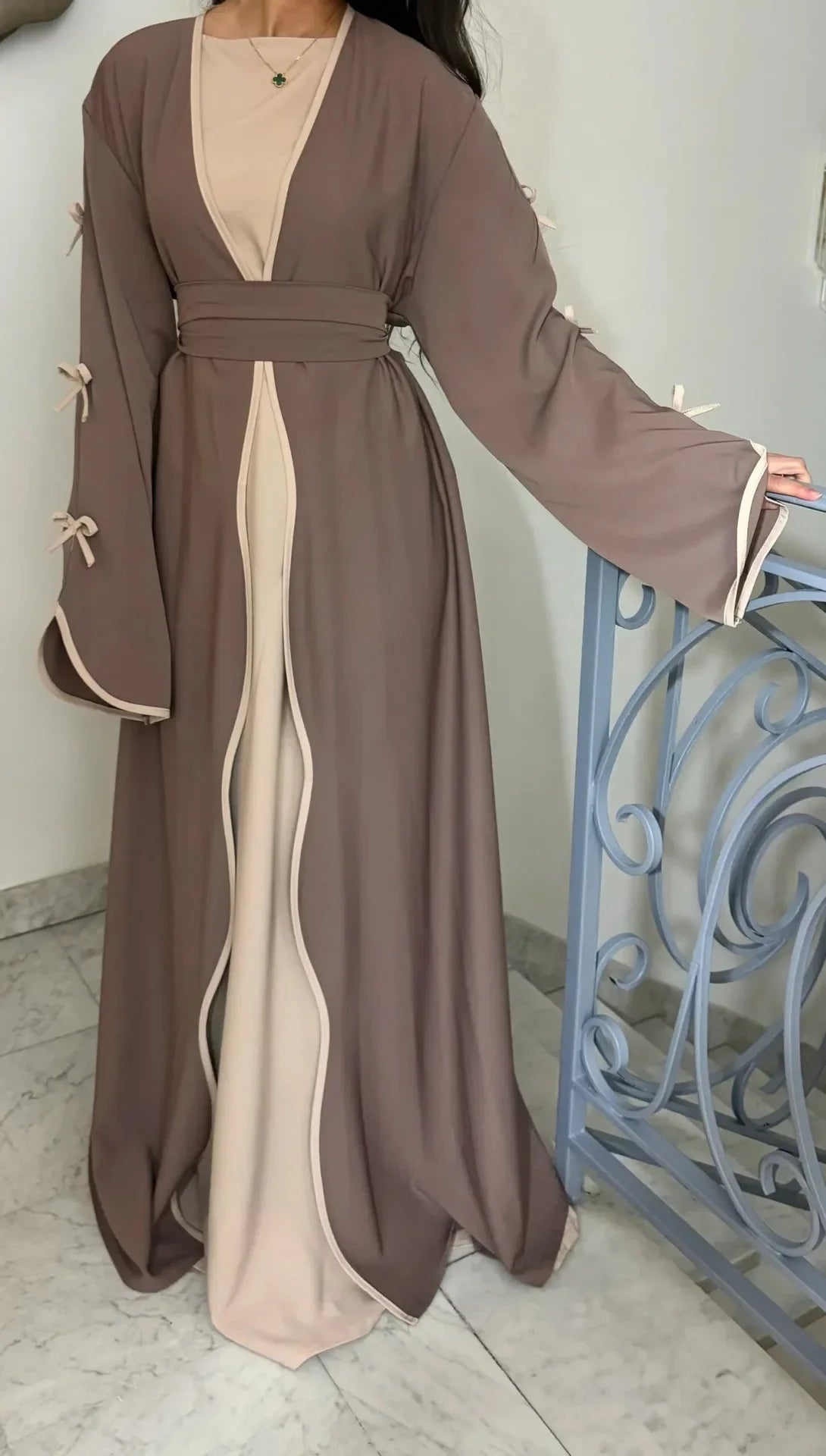 Abaya Kimono de Luxe à Noeuds tendance