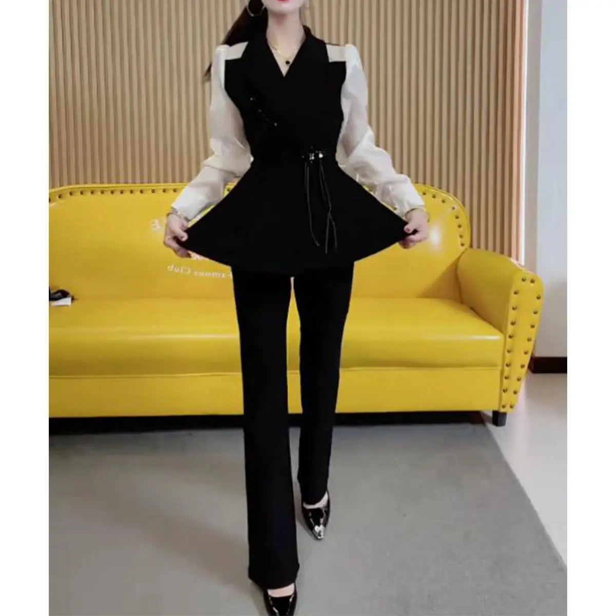 Ensemble Kimono Noir et Blanc Stylé Léger