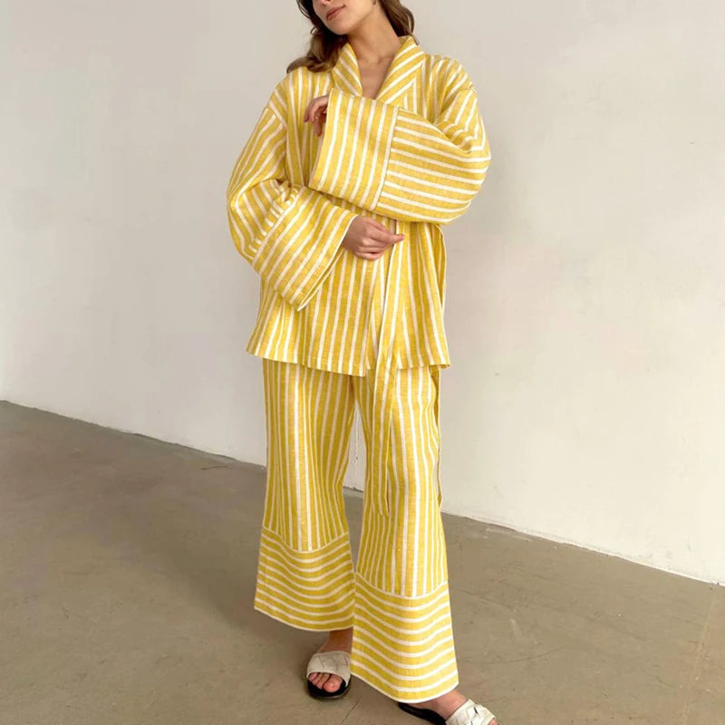 Ensemble Kimono Rayé Jaune Confortable