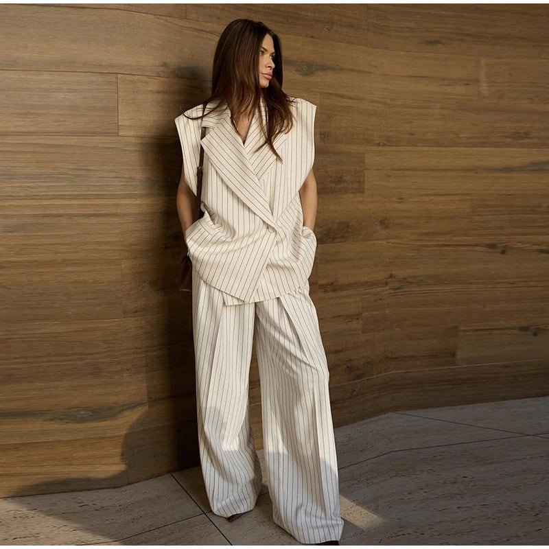 Ensemble Kimono à Rayures Élégant