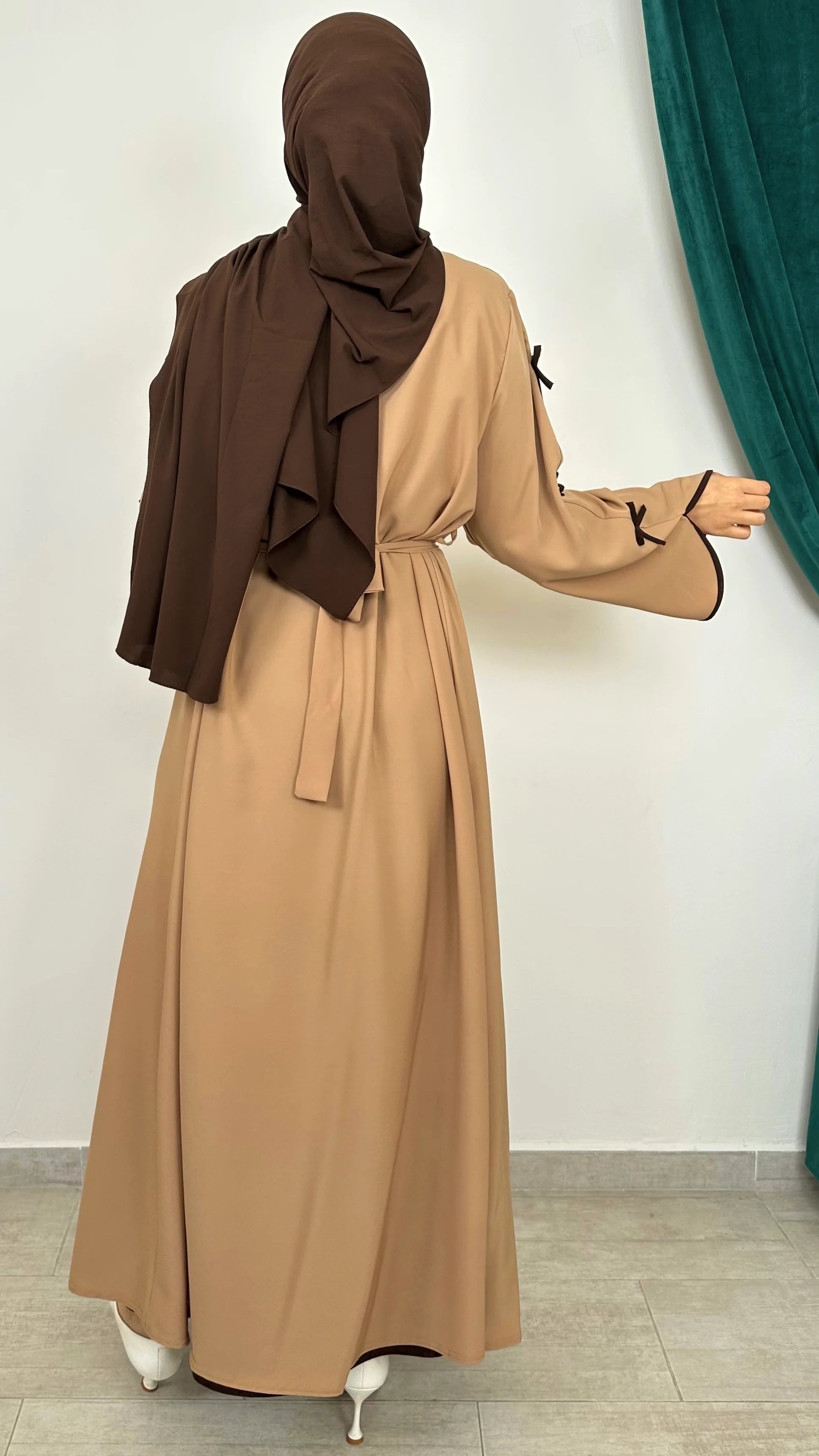 Kimono Abaya Kaki à Noeuds léger