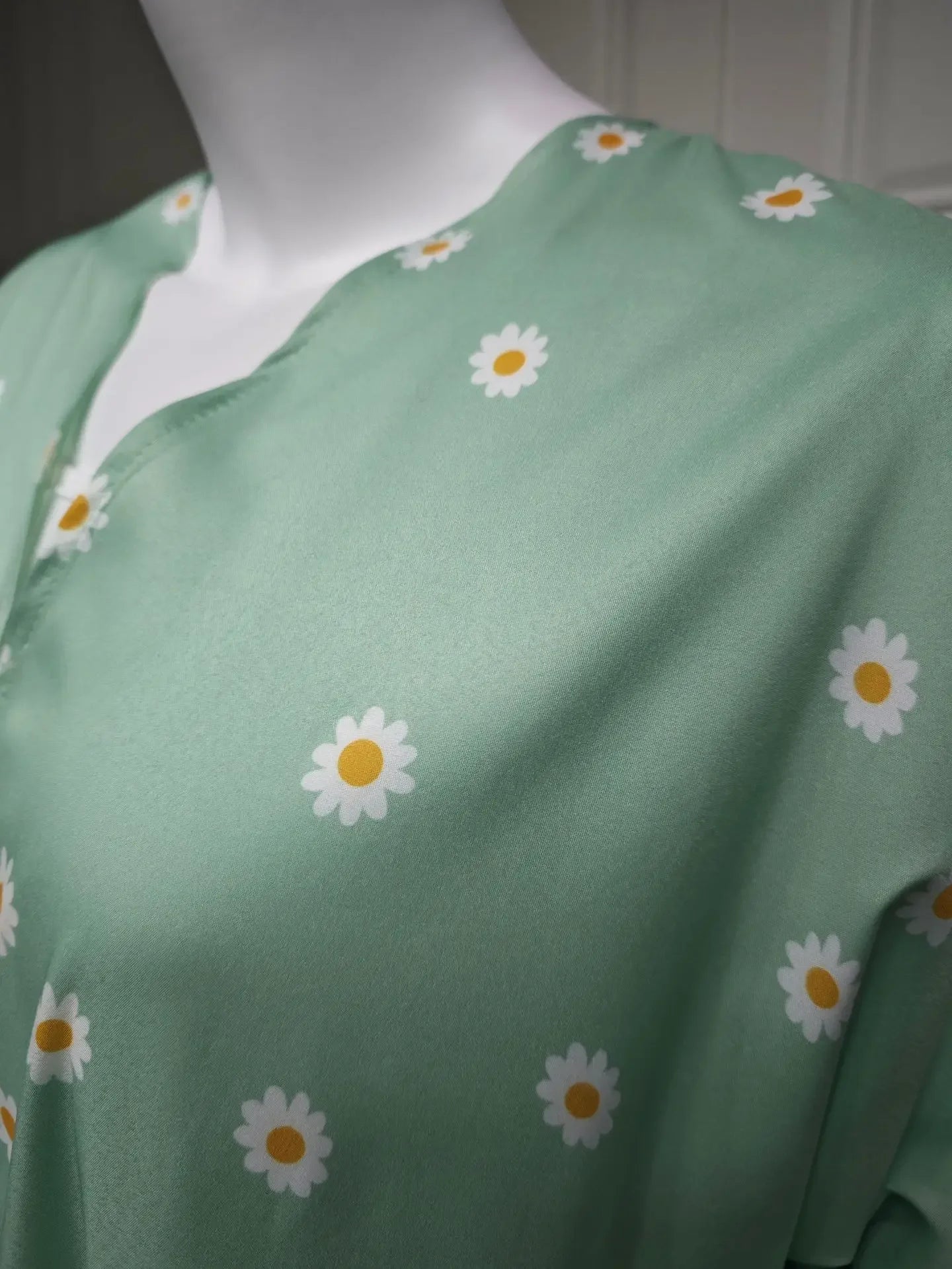 Kimono Abaya Vert à Fleurs confortable