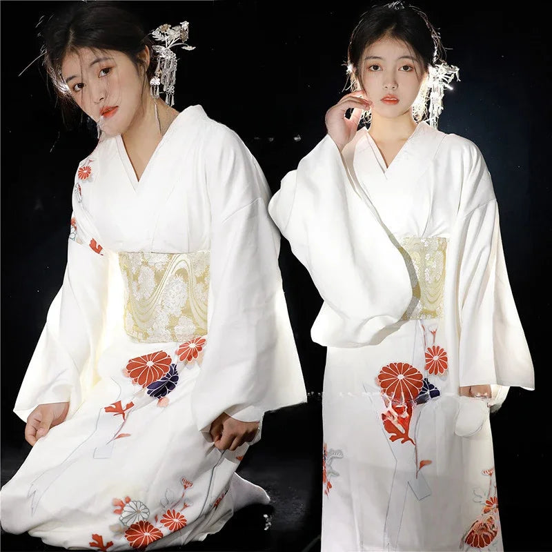 Kimono Blanc Femme Traditionnel Japonais