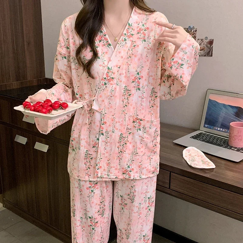 Pyjama Kimono Rose Floral Design