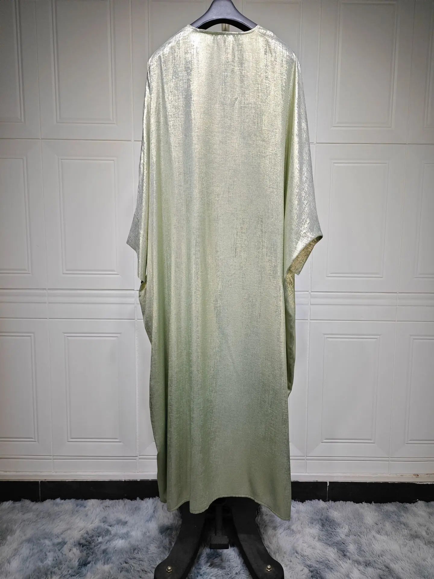 Abaya Kimono Minimaliste Satinée Chic