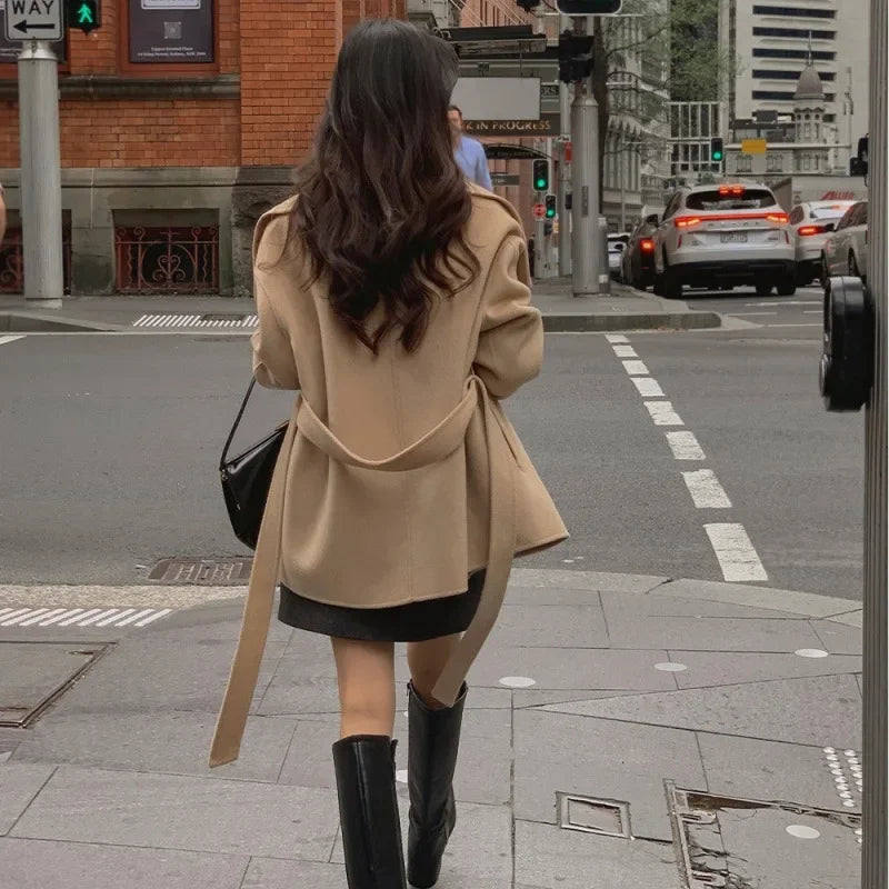 Manteau Kimono Stylé en Laine Moderne