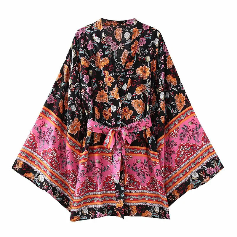 Kimono Boho Noir et Rose tendance
