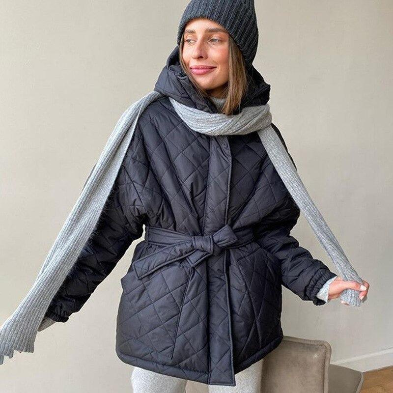 Manteau Court Noir à Capuche Femme Chaud