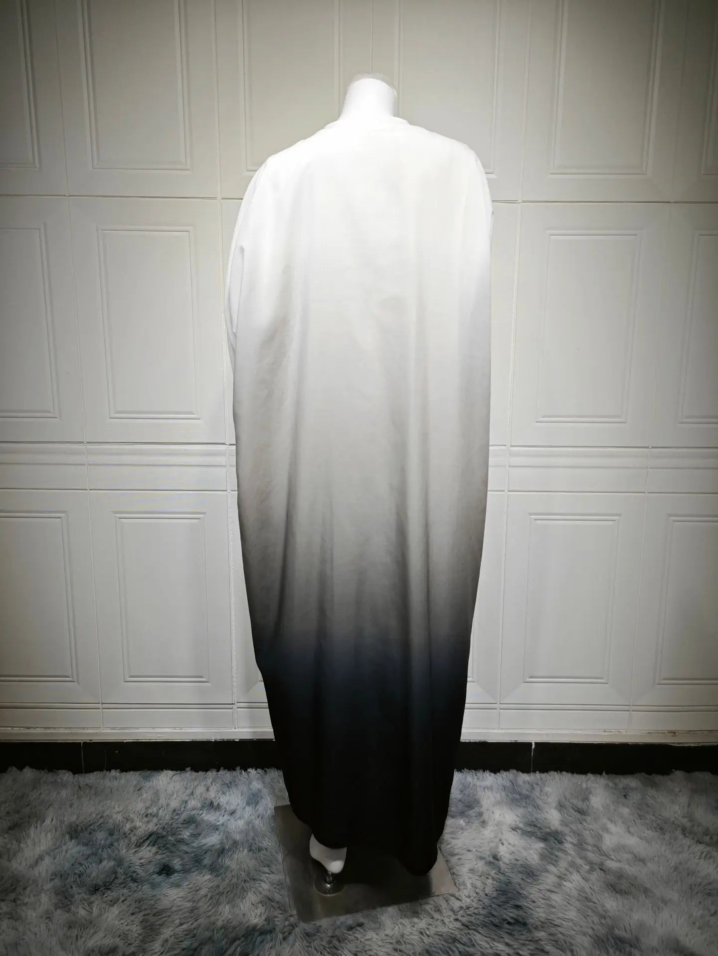 Abaya Kimono Noire et Blanche fluide
