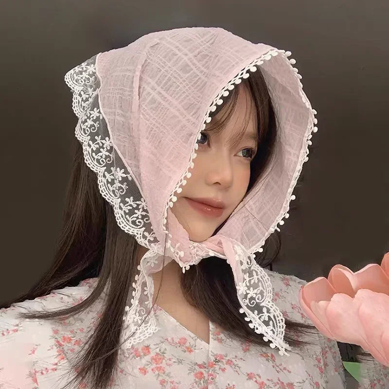 Foulard à Cheveux Triangulaire à Dentelle