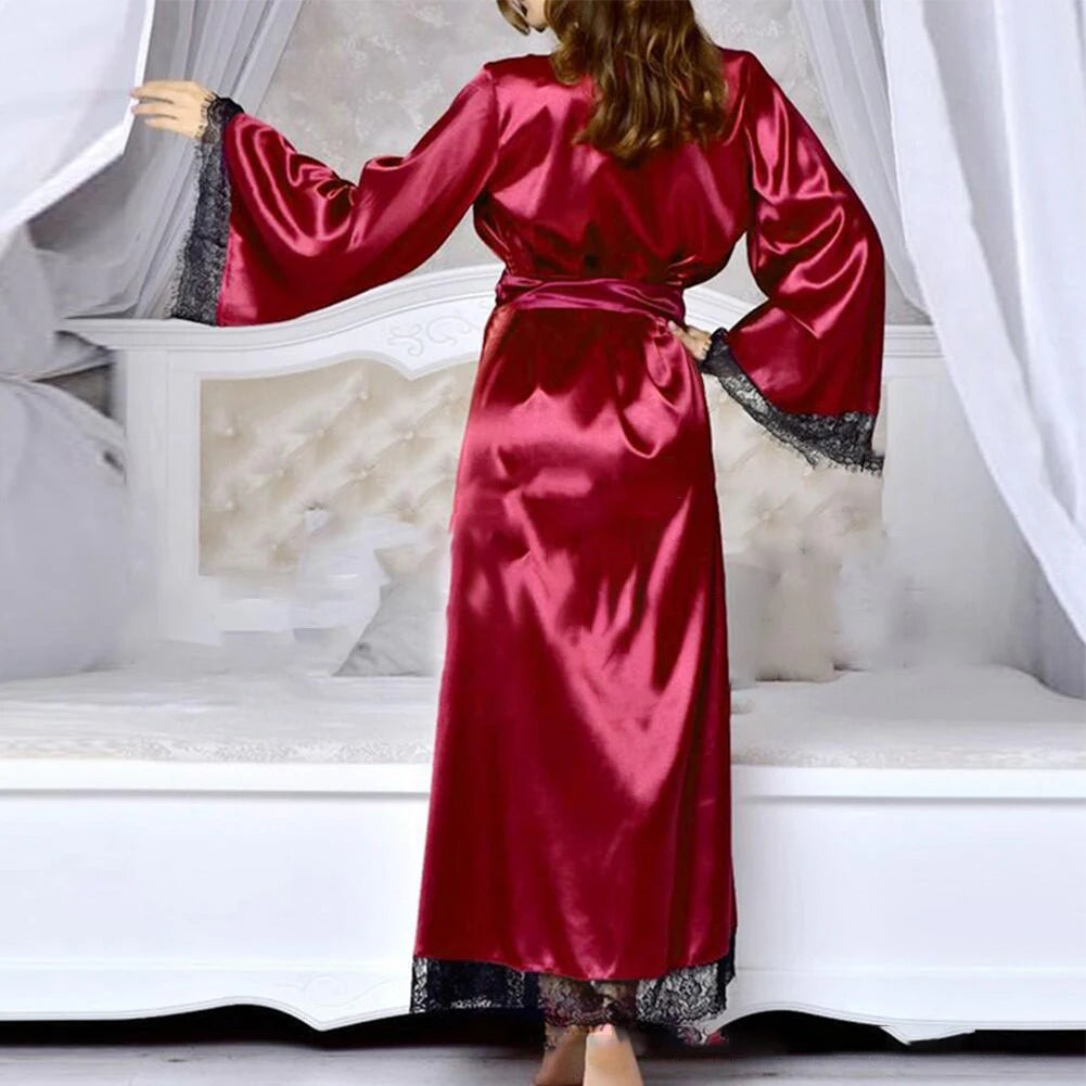 Kimono Rouge Satin Confortable
