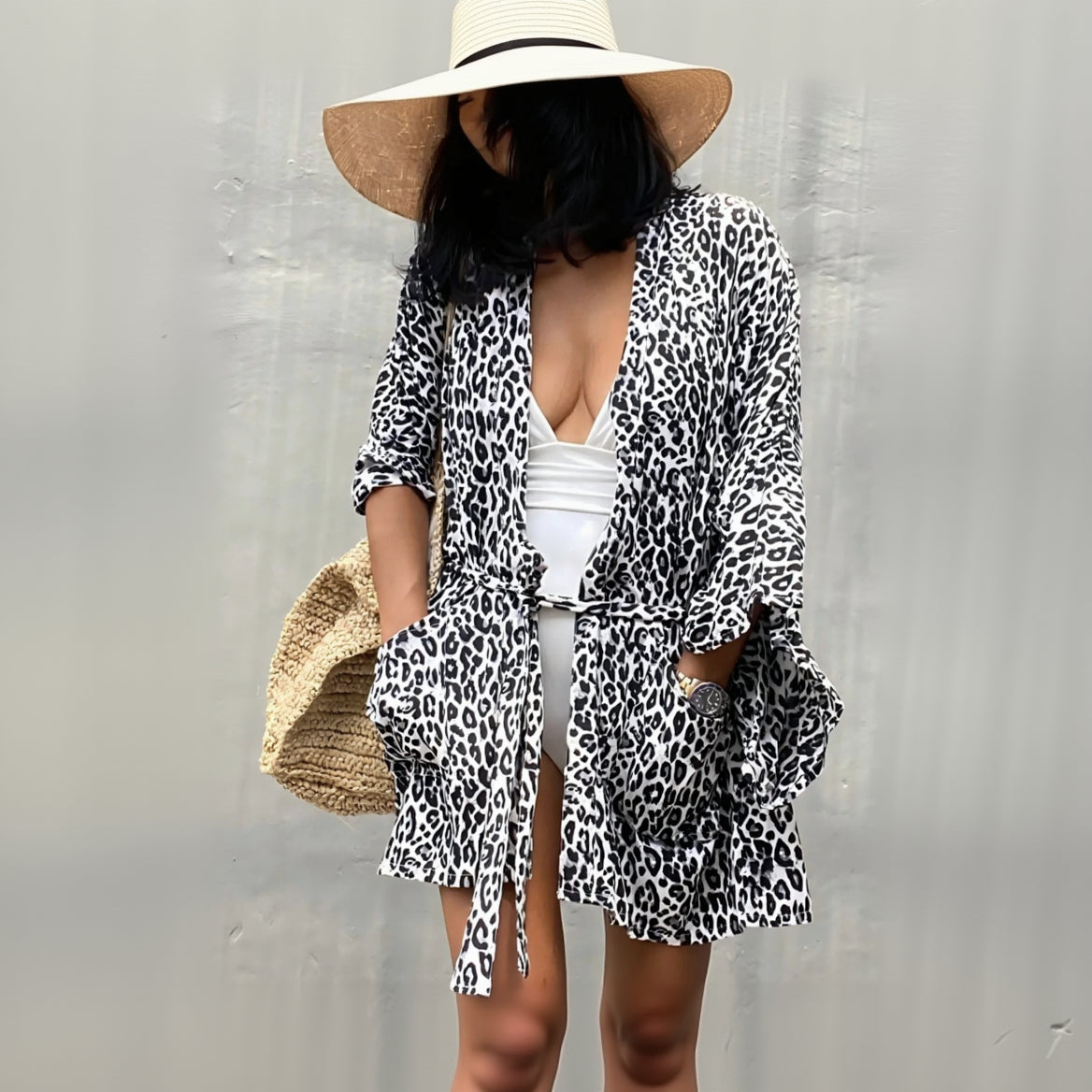 Kimono de Plage Léopard Noir et Blanc