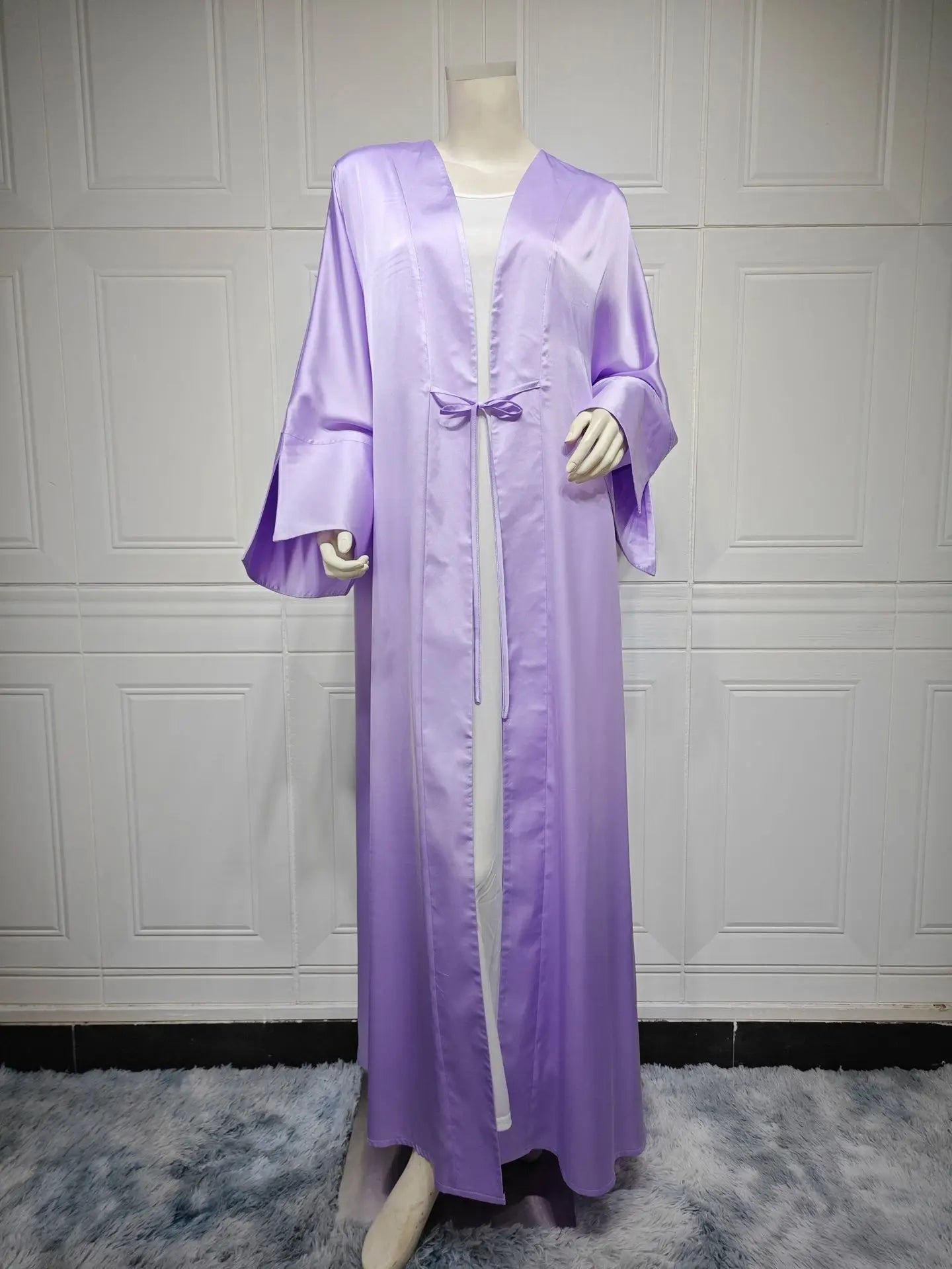 Kimono Abaya Raffiné Violet en Satin Légère