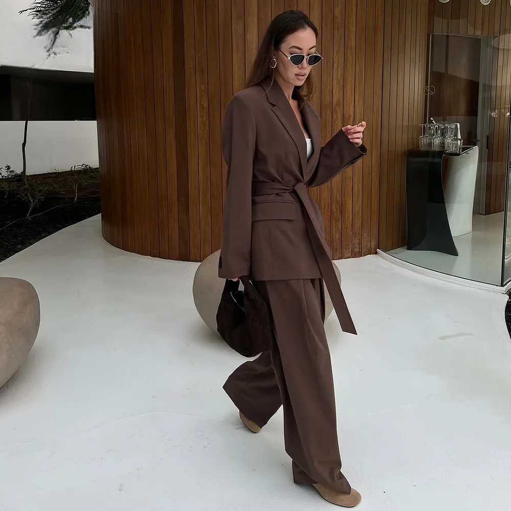 Ensemble Kimono Marron Élégant Soyeux