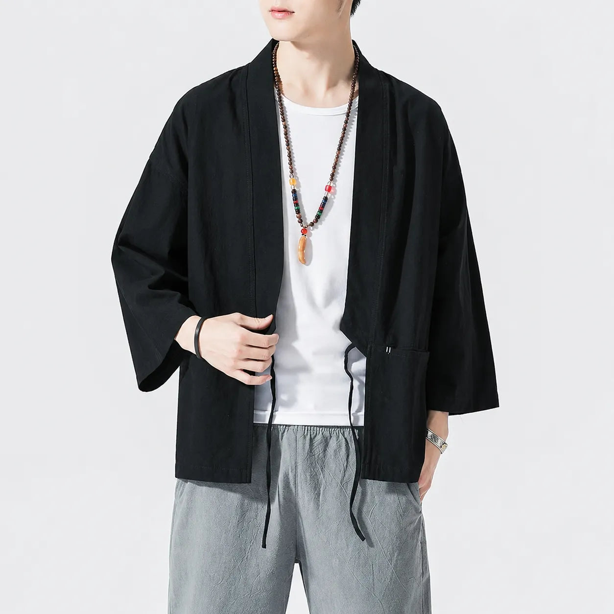 Veste Kimono Noire Classique Design