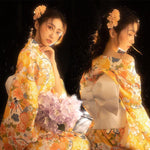 Kimono Japonais Doré Fleuri
