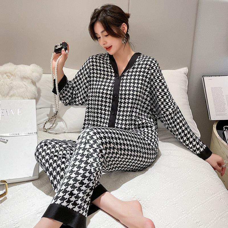 Kimono Satin Noir Pyjama