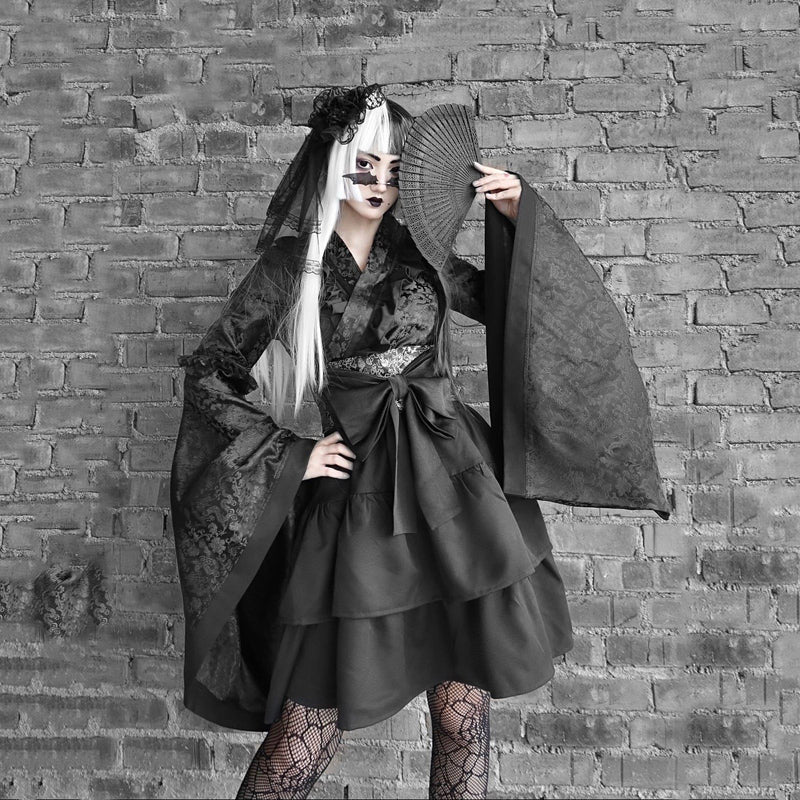 Robe Kimono Gothique